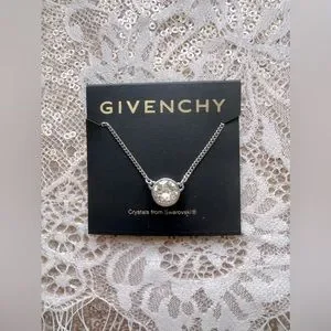 シンプルで使いやすい★GIVENCHY Swarovski Pendant ネックレス 楽天市場】ジバンシィ ネックレス GIVENCHY スワロフスキー